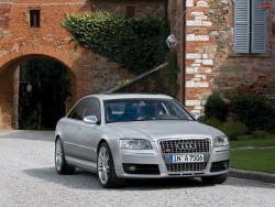4.2 FSI V8